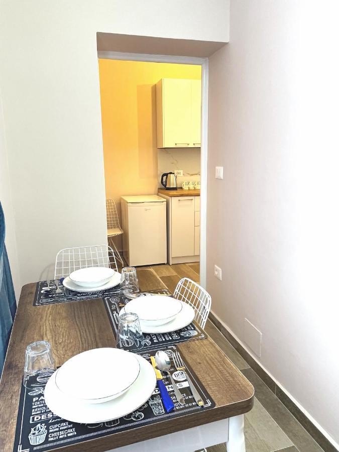 Peace Apartments Dıraç Dış mekan fotoğraf