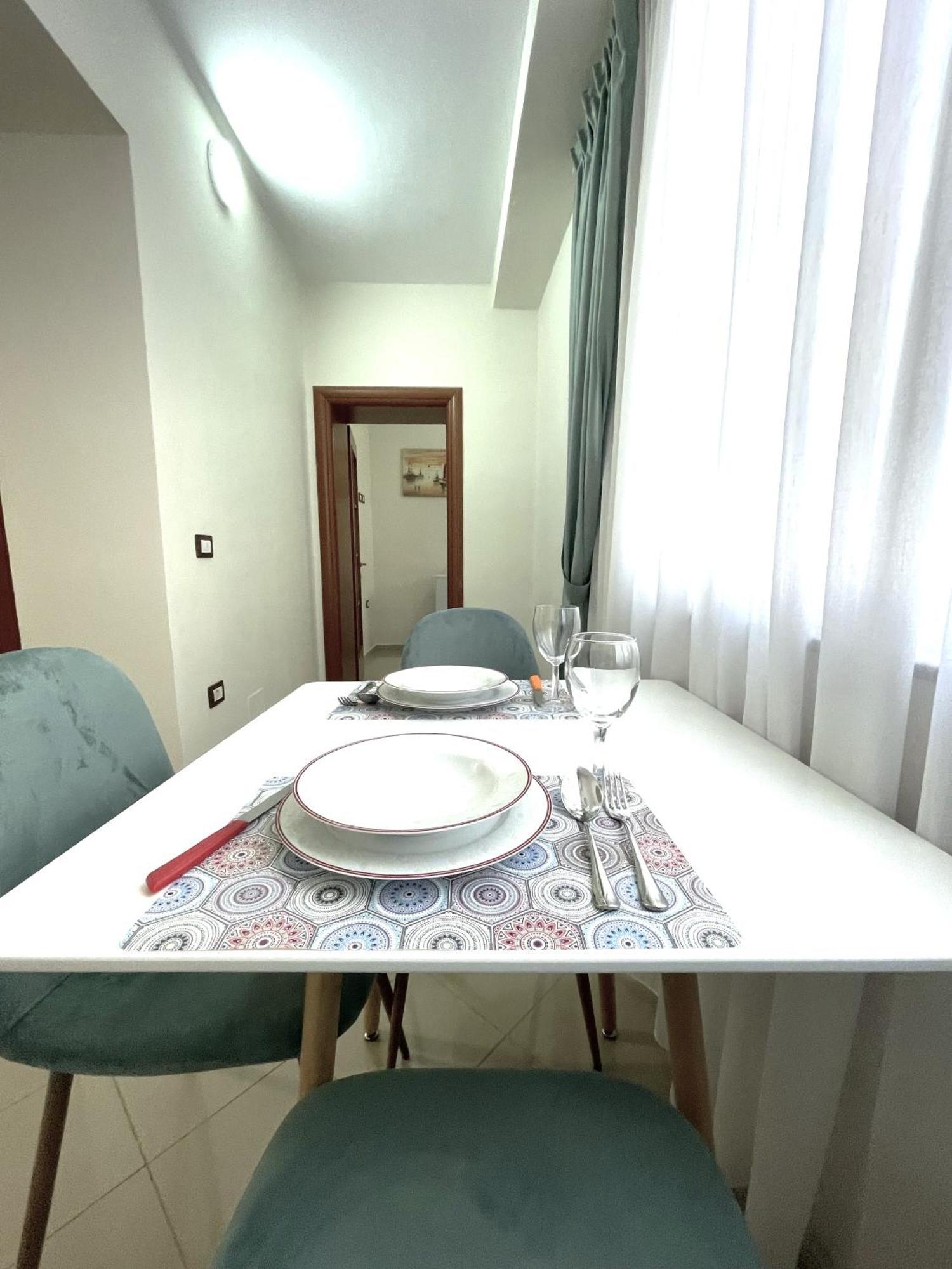 Peace Apartments Dıraç Dış mekan fotoğraf