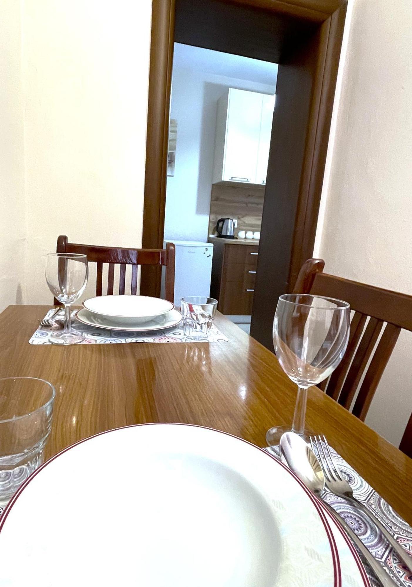 Peace Apartments Dıraç Dış mekan fotoğraf